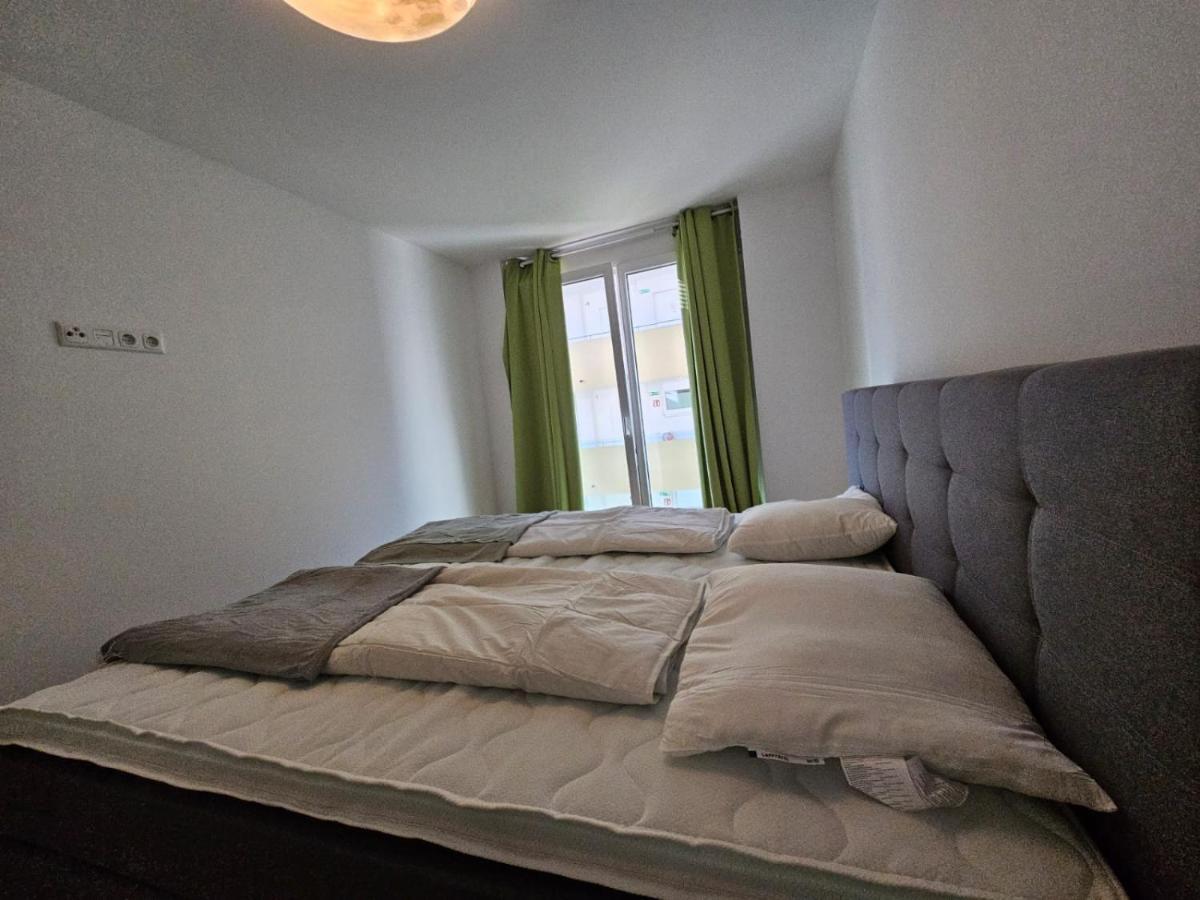 Stylish Apartment In Innsbruck + 1 Parking Spot Exterior foto